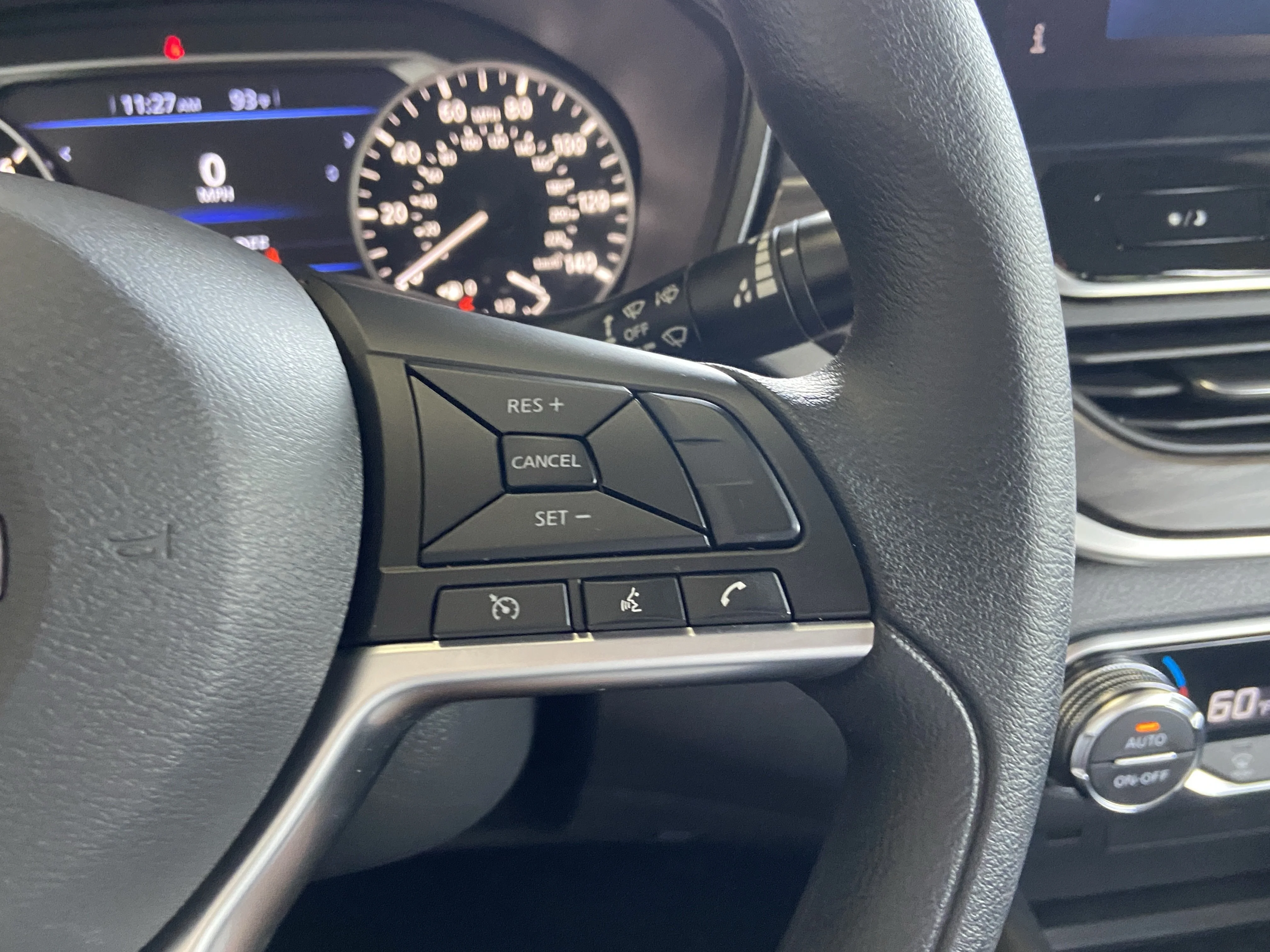 2025 Nissan Altima SV - Photo 19