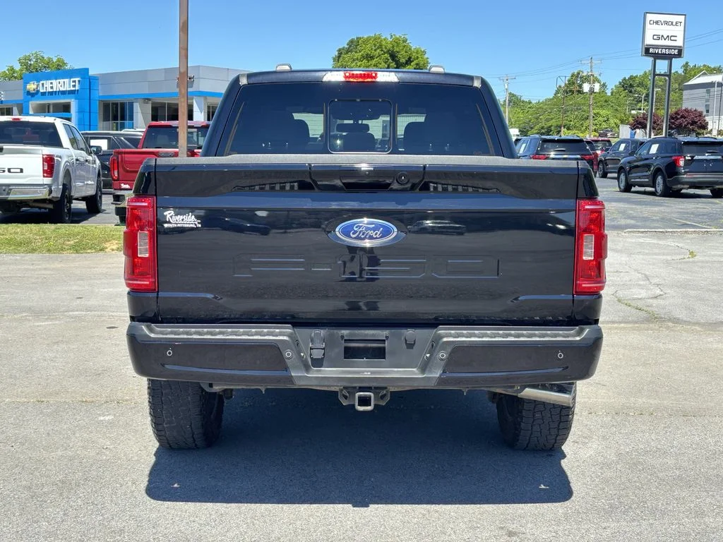Used 2022 Black Ford XLT image 8