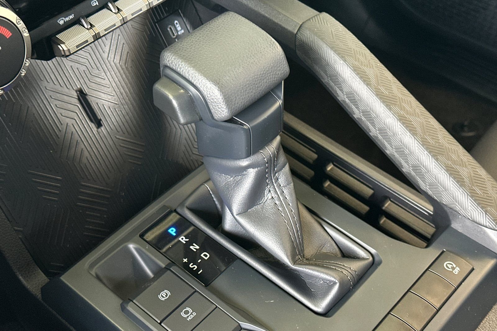 Used 2025 Underground Toyota SR5 image 20