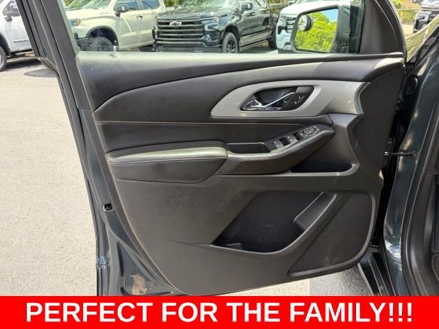 Used 2021 Gray Chevrolet LT image 12