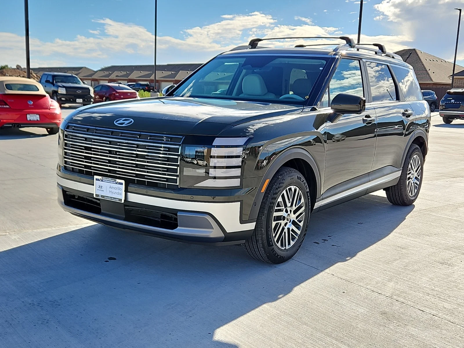 New 2027 Titan Green Hyundai SEL Premium 7P 4dr Front-Wheel Drive image 1