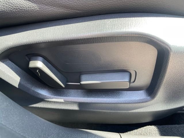 Used 2019 Snowflake White Pearl Mazda Grand Touring image 10