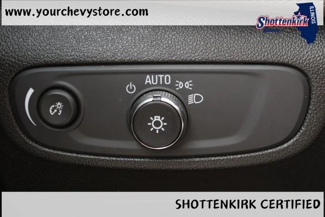 Used 2026 White Chevrolet ACTIV image 21