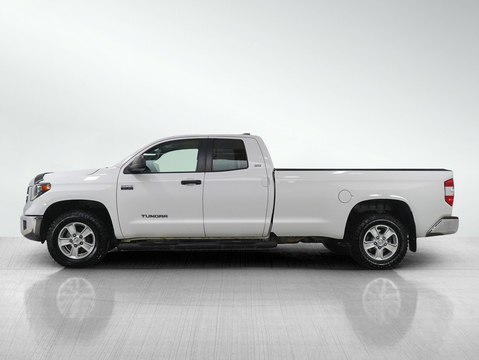 Used 2020 Toyota Tundra SR5 with VIN 5TFCY5F17LX027209 for sale in Minneapolis, Minnesota