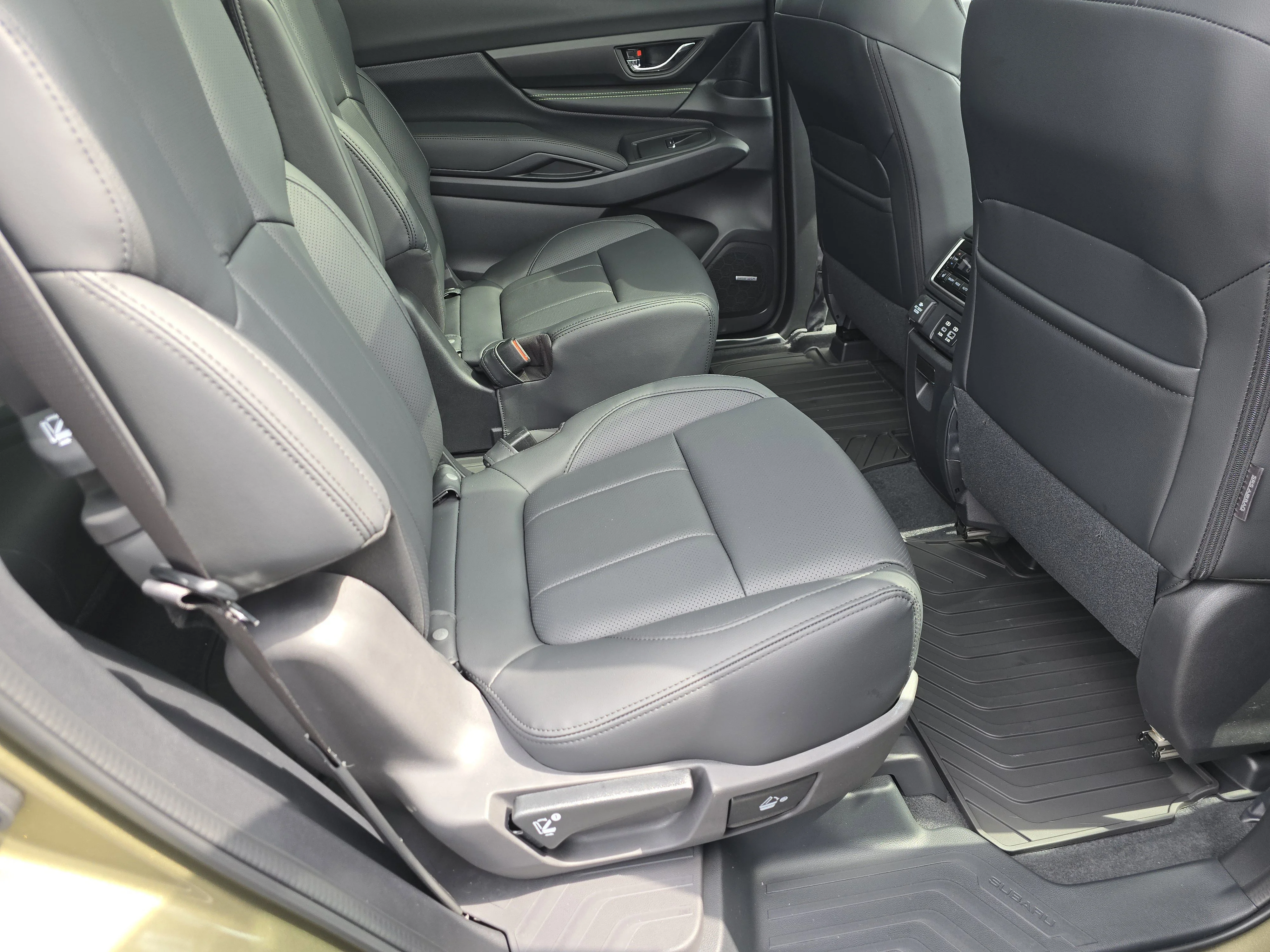 New 2026 Autumn Green Metallic Subaru Onyx Edition Touring image 19