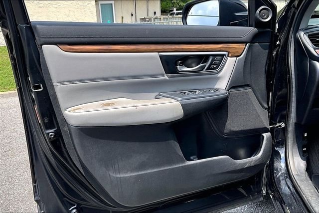 Used 2020  Honda Touring image 17