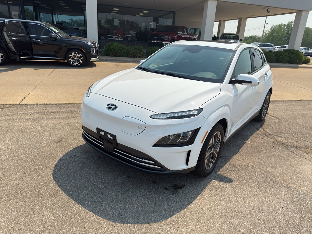 Used 2023 Hyundai Kona EV Limited with VIN KM8K53AG6PU173141 for sale in Manhattan, KS