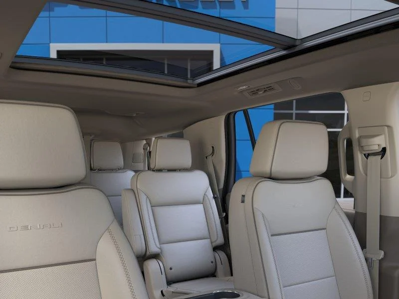 2026 GMC Yukon Denali - Photo 24