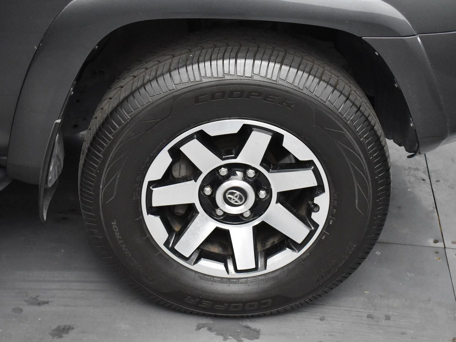 Used 2021 Magnetic Gray Metallic Toyota TRD Off-Road Premium image 35