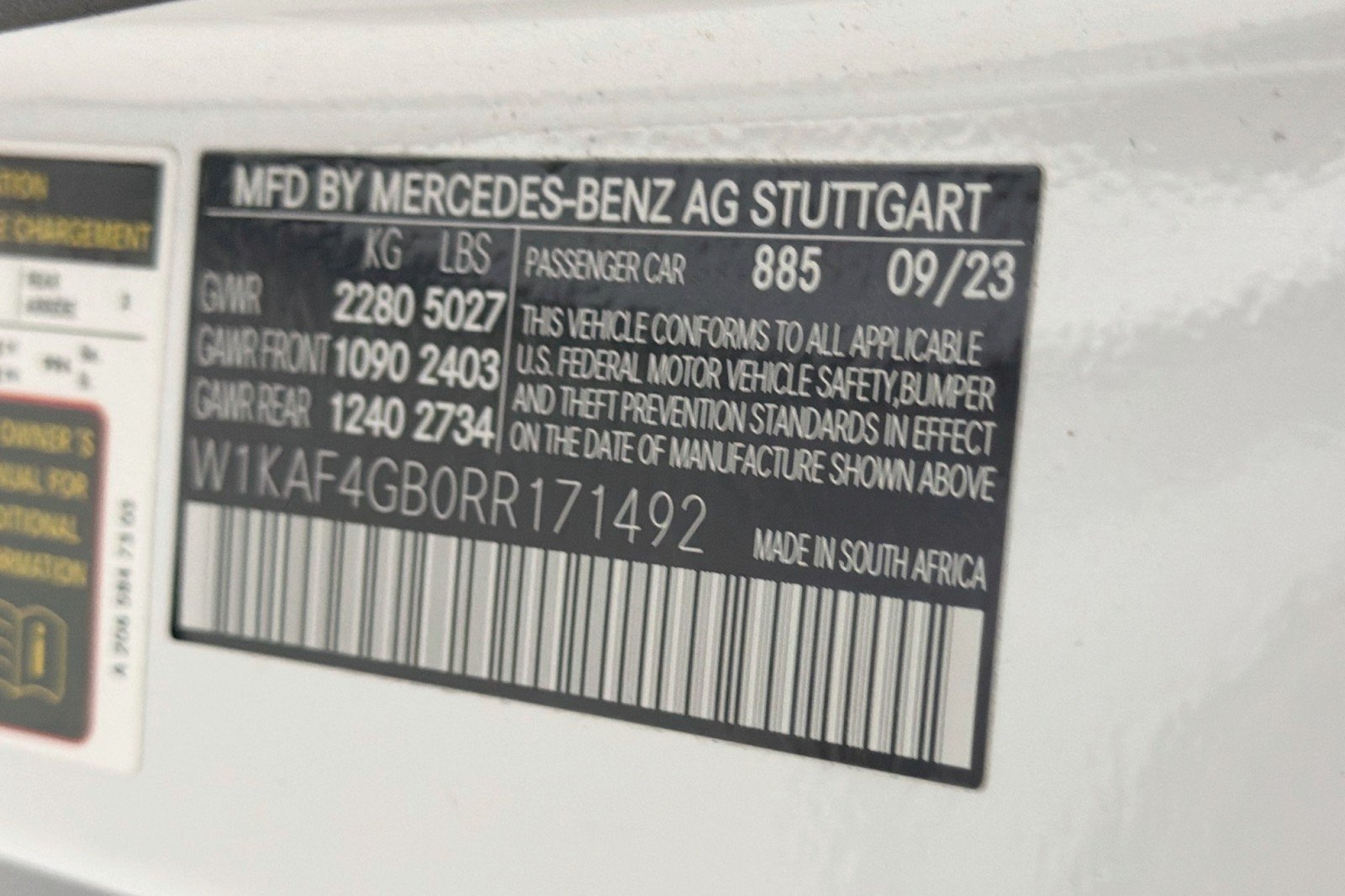 Certified Used 2024 MANUFAKTUR Moonlight White Metallic Mercedes-Benz C 300 image 26