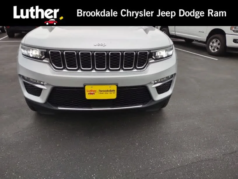 2025 Jeep Grand Cherokee Limited 4x4's photo