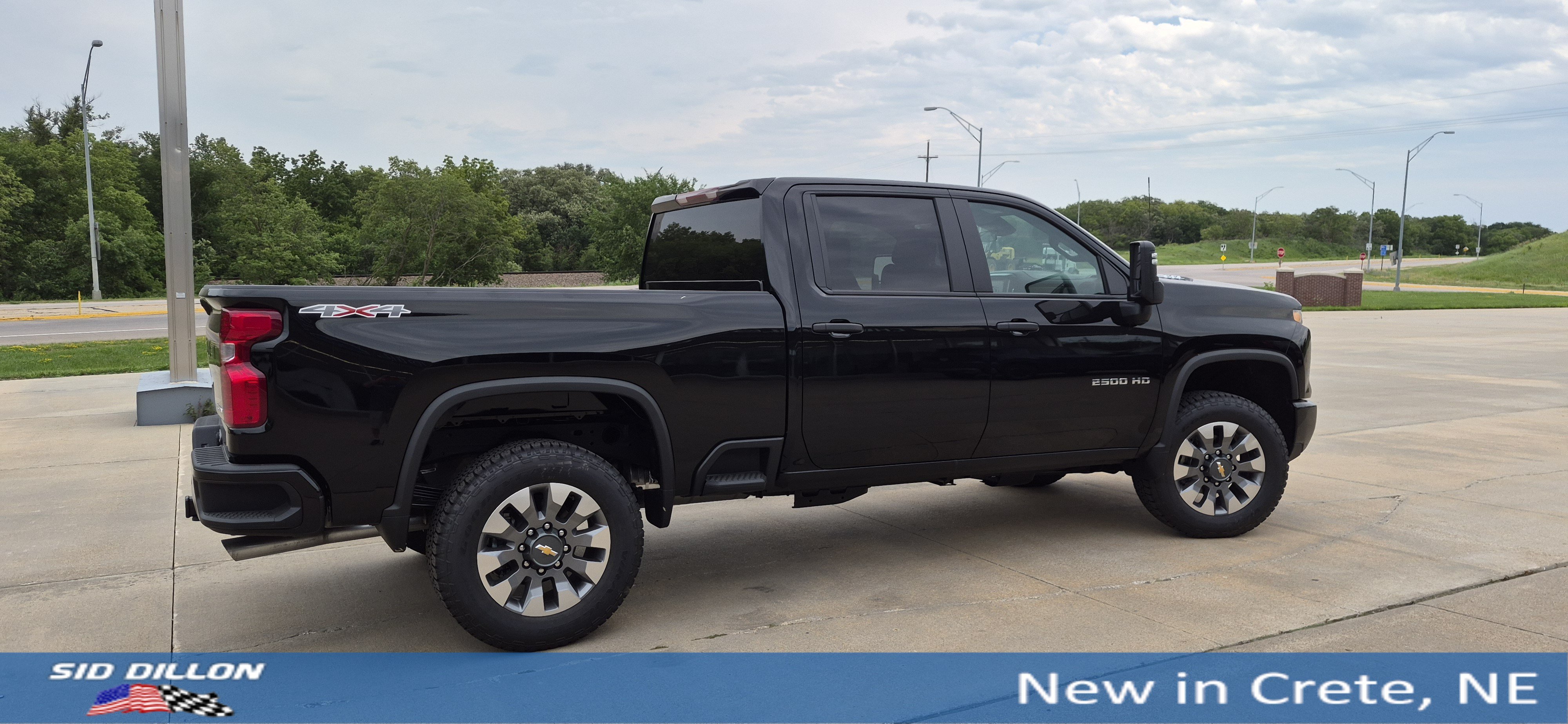 2026 Chevrolet Silverado 2500 HD Custom - Photo 10