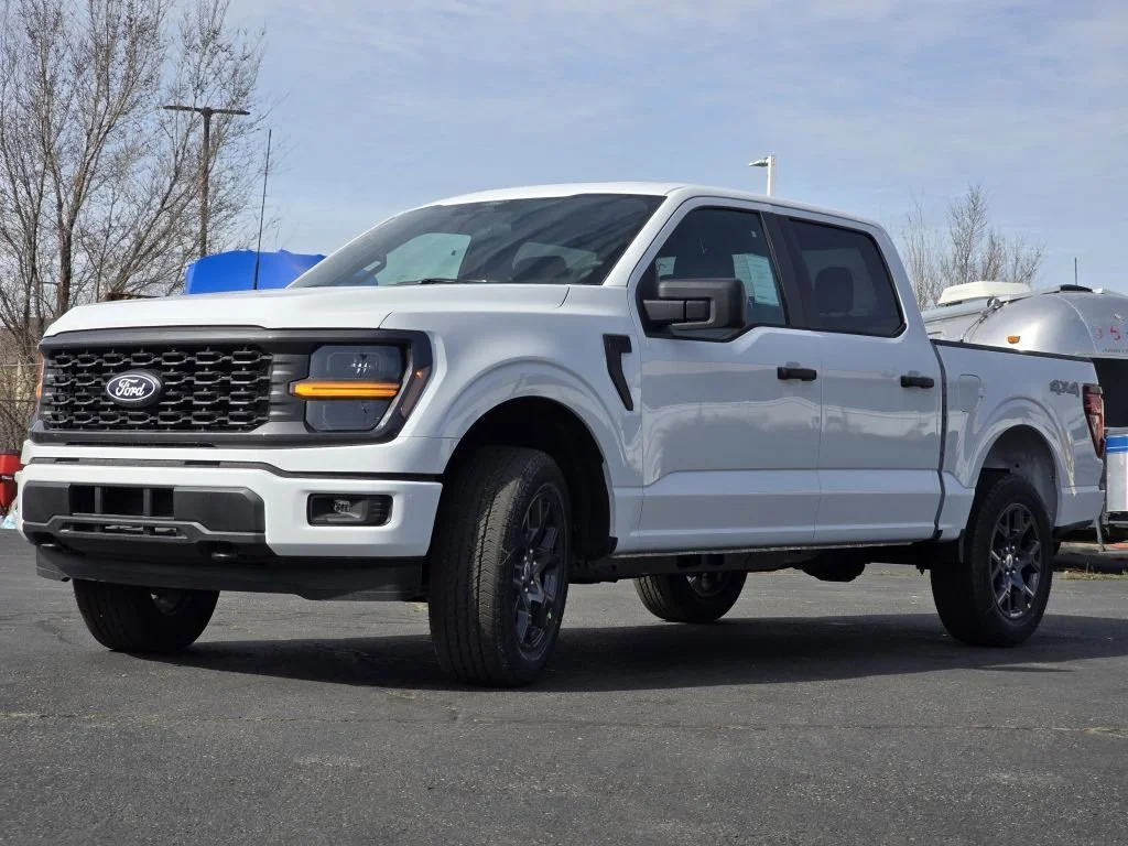 New 2026 Oxford White Ford STX image 18