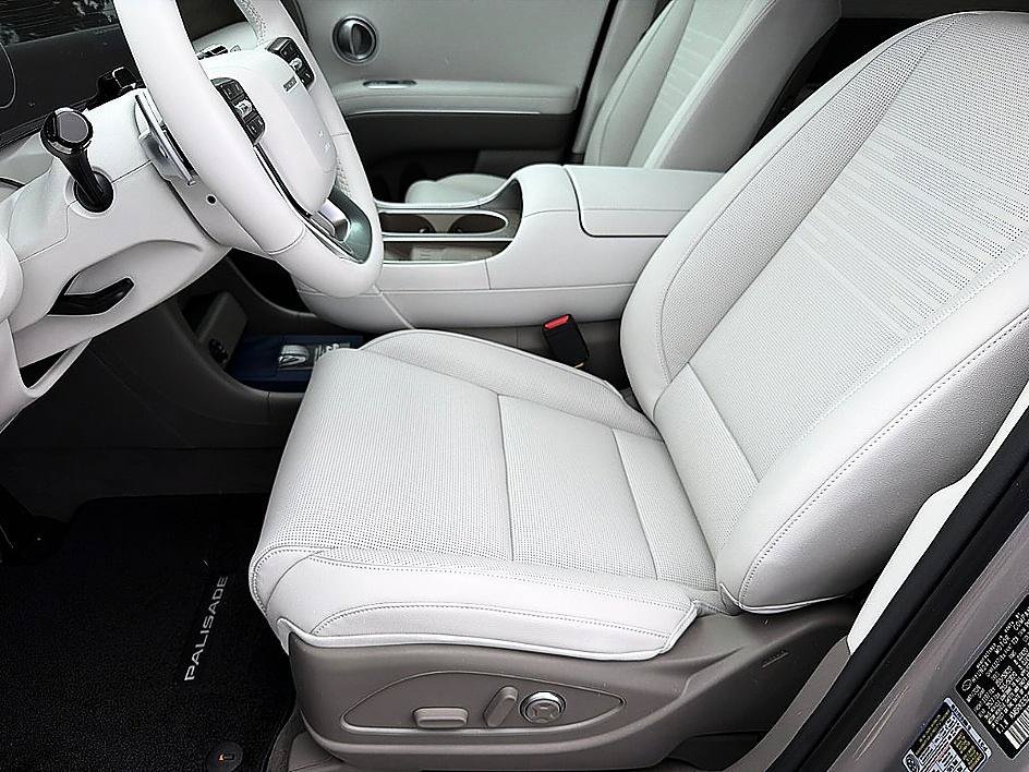 New 2026 Typhoon Silver Metallic Hyundai Limited AWD image 9