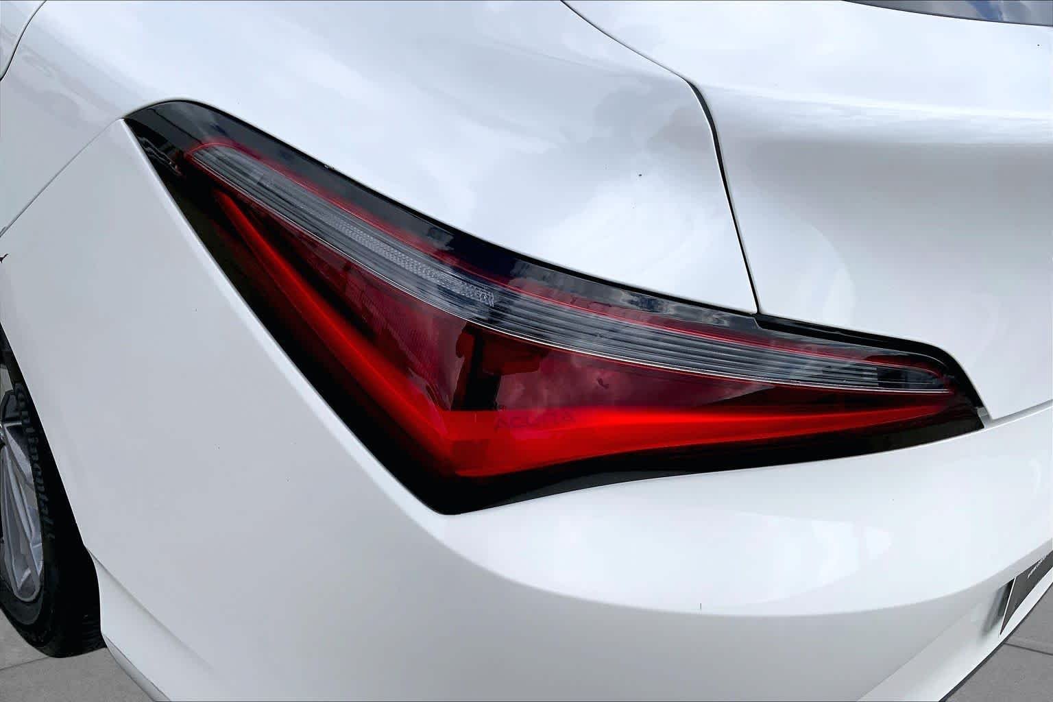 Used 2023 Platinum White Pearl Acura  image 27