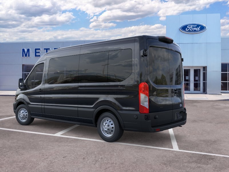 New 2026 Agate Black Metallic Ford XLT image 5