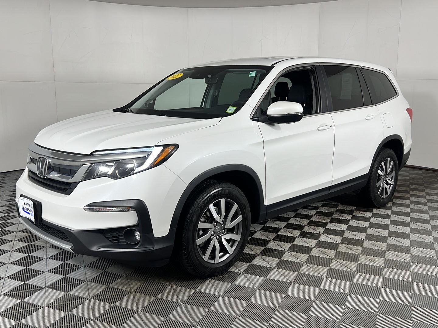 Used 2021 Platinum White Pearl Honda EX-L image 44