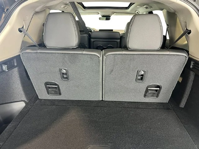 New 2026 Liquid Carbon Metallic Acura Base image 32