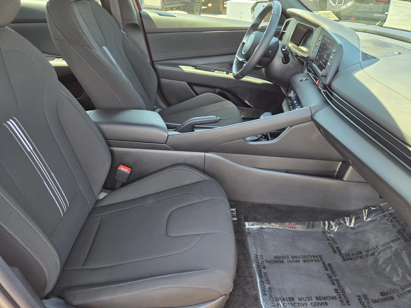 Used 2025 Ultimate Red Hyundai SEL Sport IVT image 31