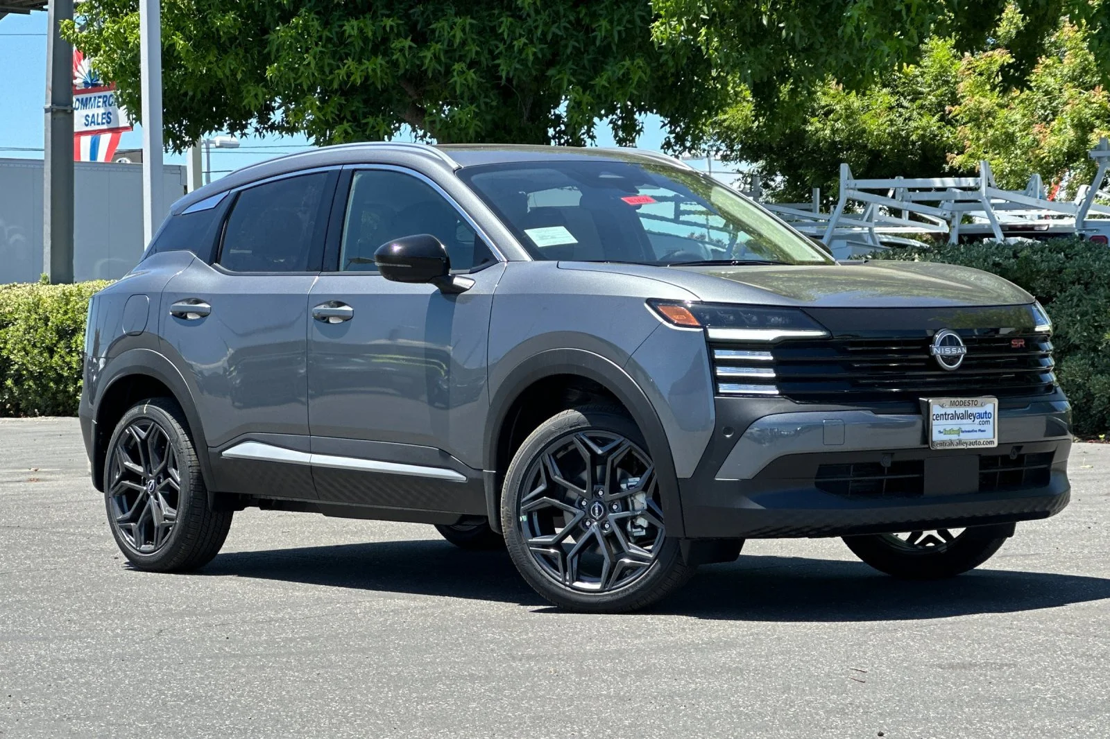 New 2026 Gun Metallic Nissan SR image 2