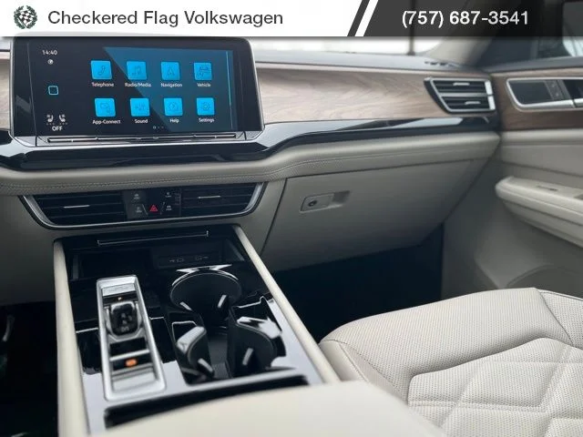 New 2026 Green Volkswagen 2.0T SE w/Technology image 30