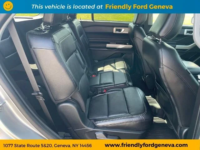 Used 2023 Iconic Silver Metallic Ford Limited image 33