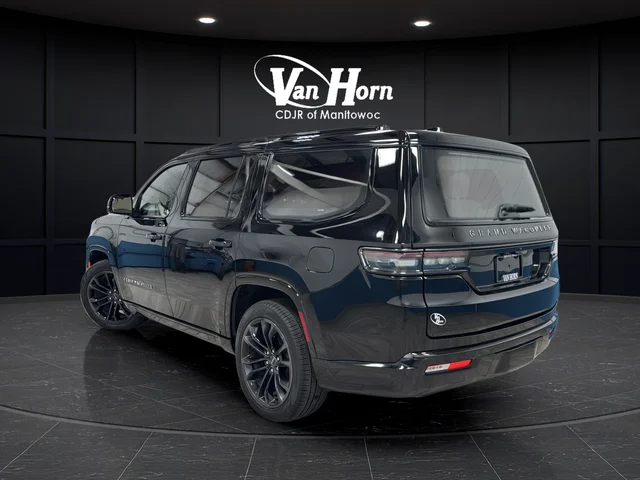Used 2023 Diamond Black Jeep Series III image 5