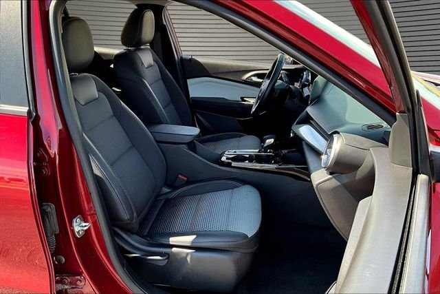 Used 2025 Red Chevrolet LT image 28