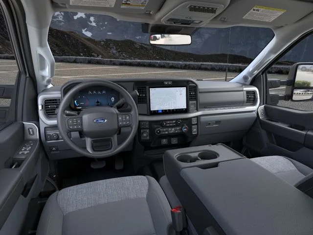 New 2026 Oxford White Ford XLT image 9