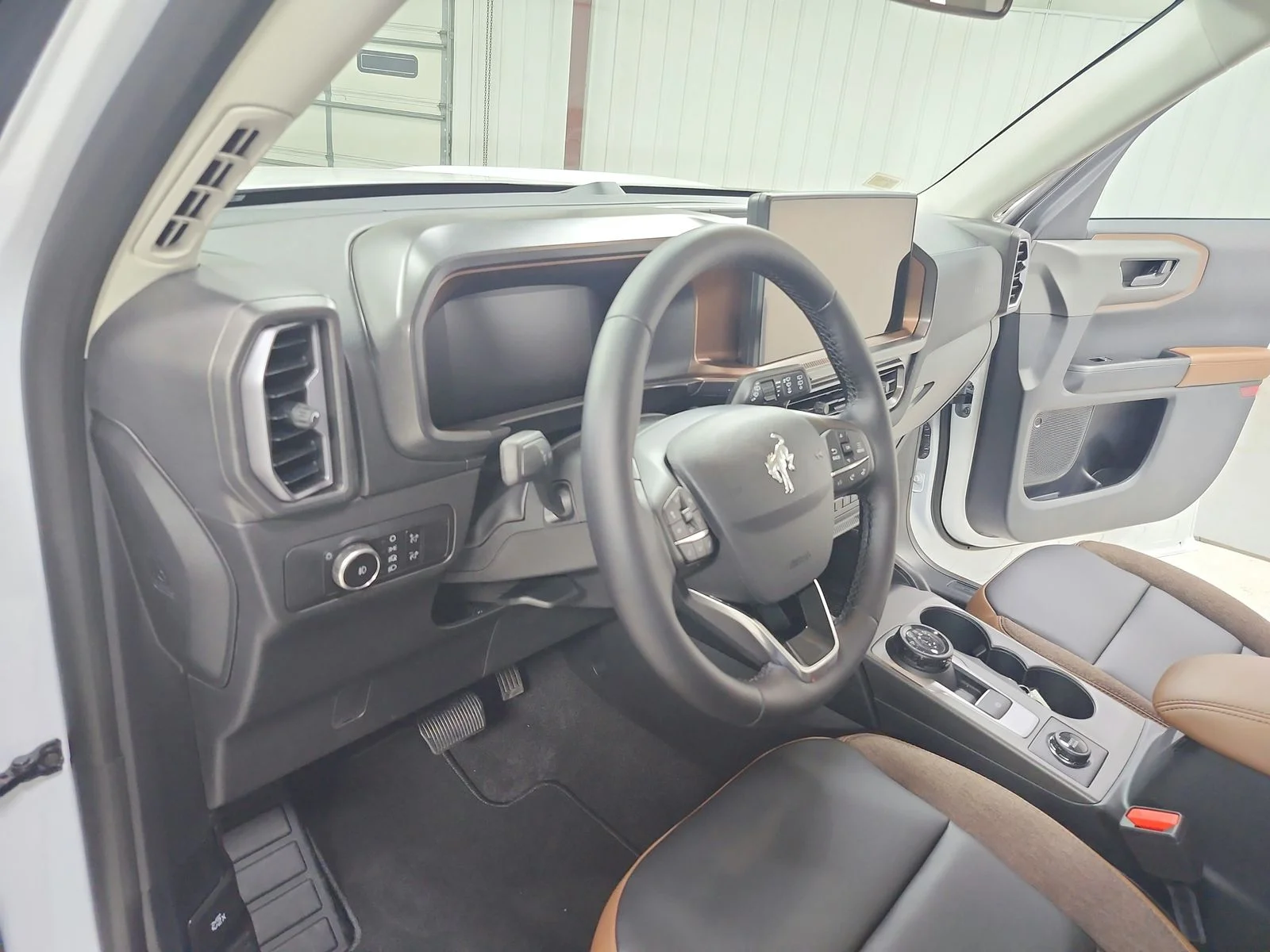 New 2026 Oxford White Ford Outer Banks® image 18