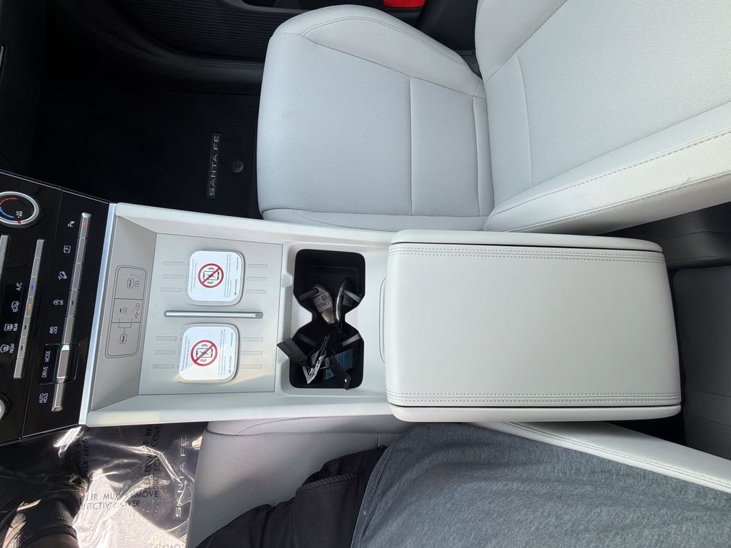 New 2026 White Hyundai SE AWD image 20