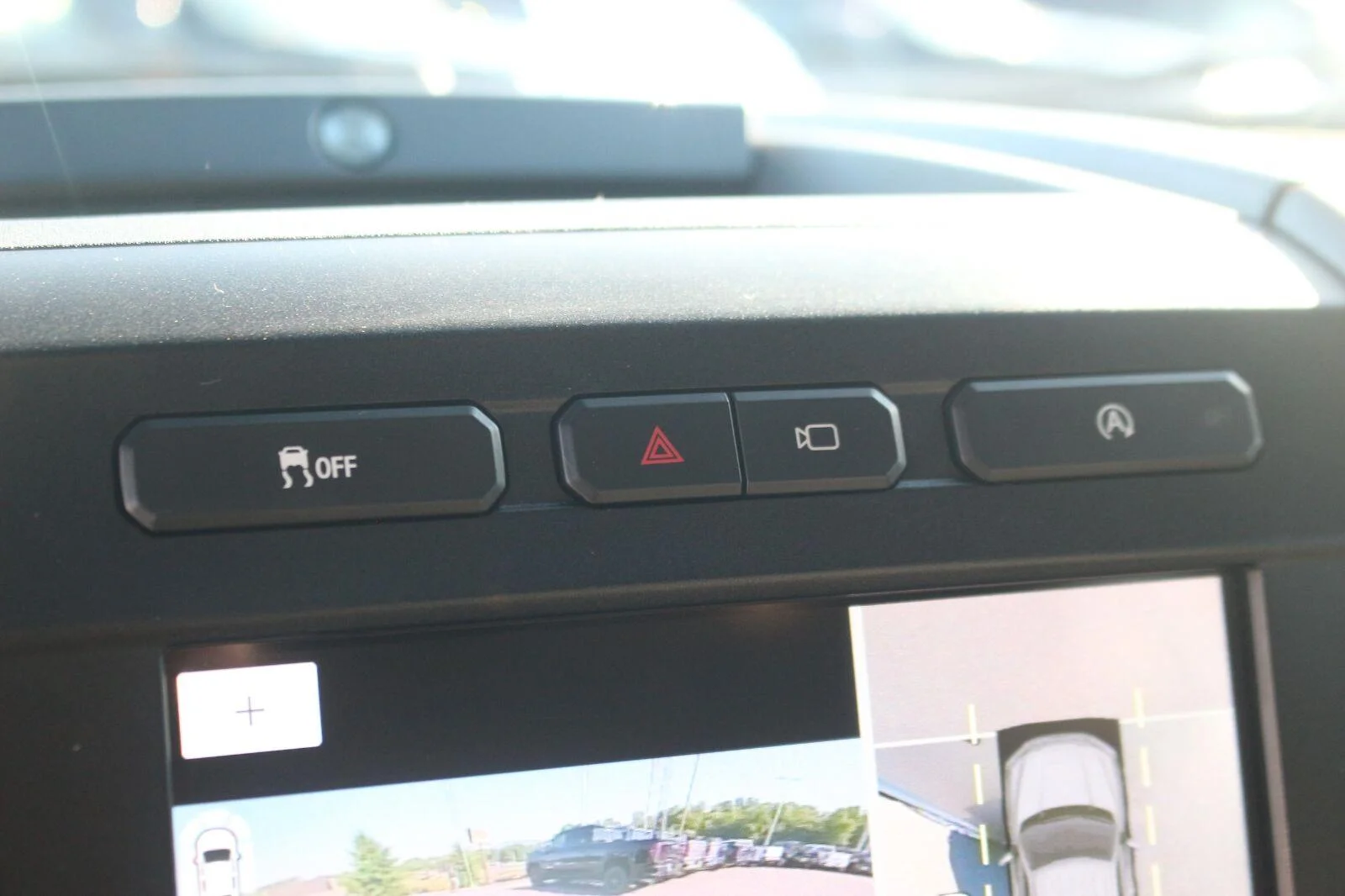 Used 2020 Silver Ford Limited image 25