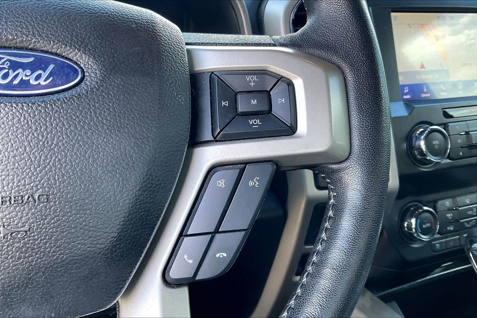 Used 2019 Oxford White Ford LARIAT image 25