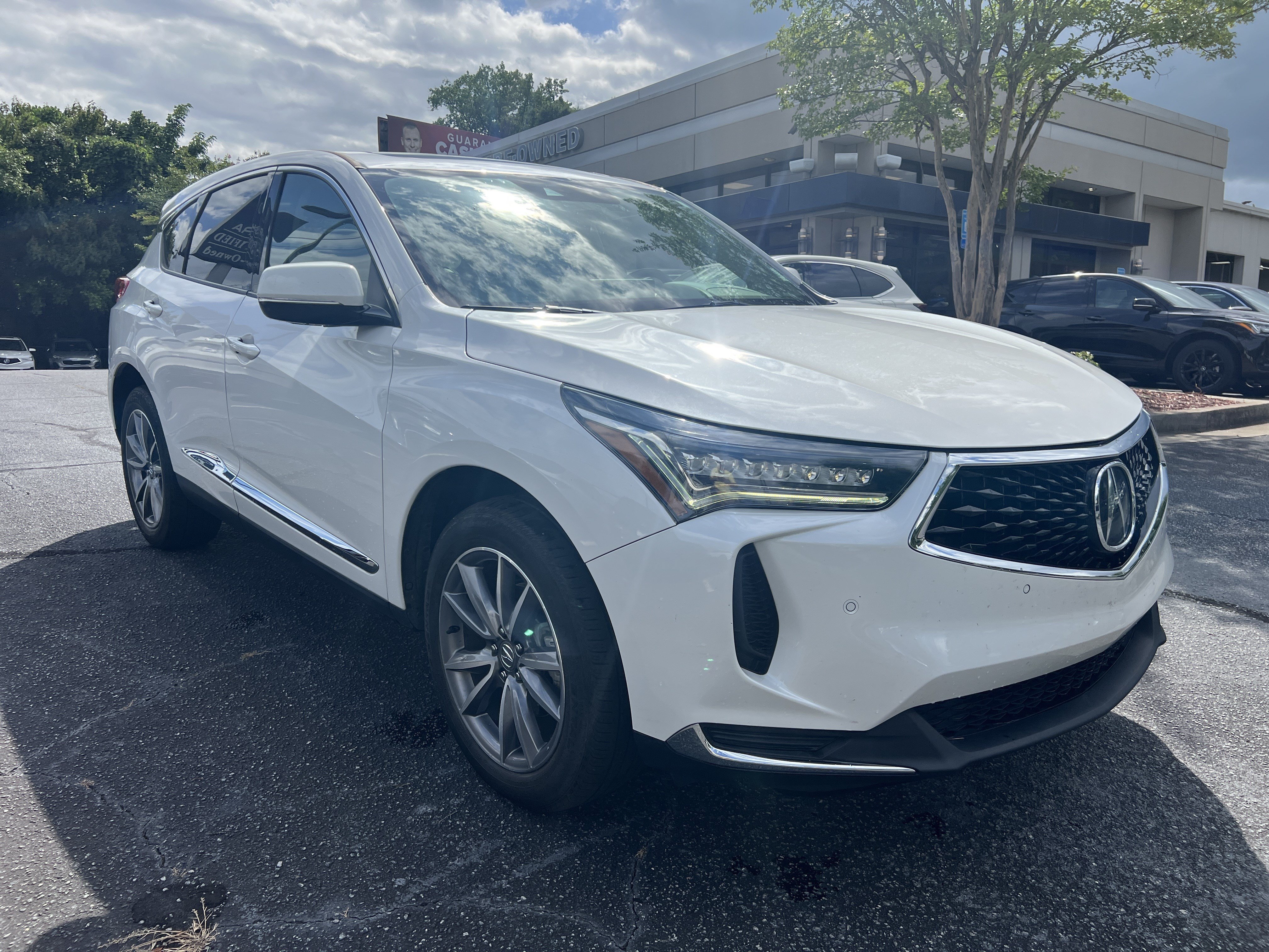 Used 2023  Acura w/Technology Package image 7