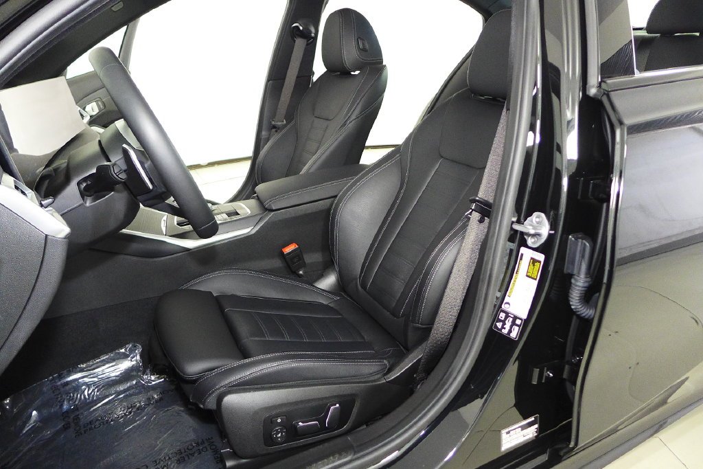 Used 2025 Black Sapphire Metallic BMW M340i xDrive image 22