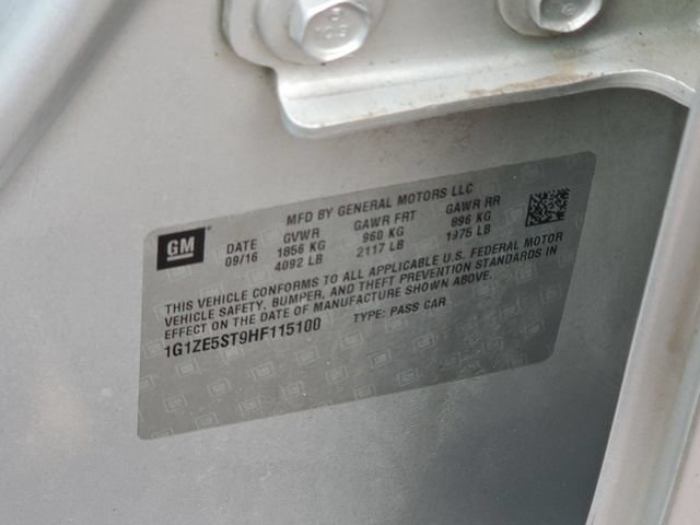 Used 2017 SILVER ICE METALLIC Chevrolet LT image 36