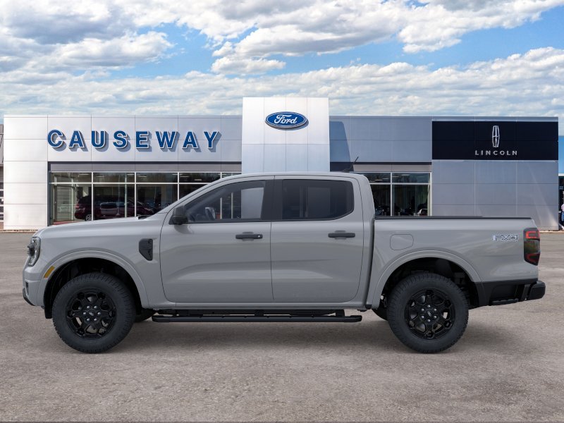 New 2026 Avalanche Ford XLT image 3