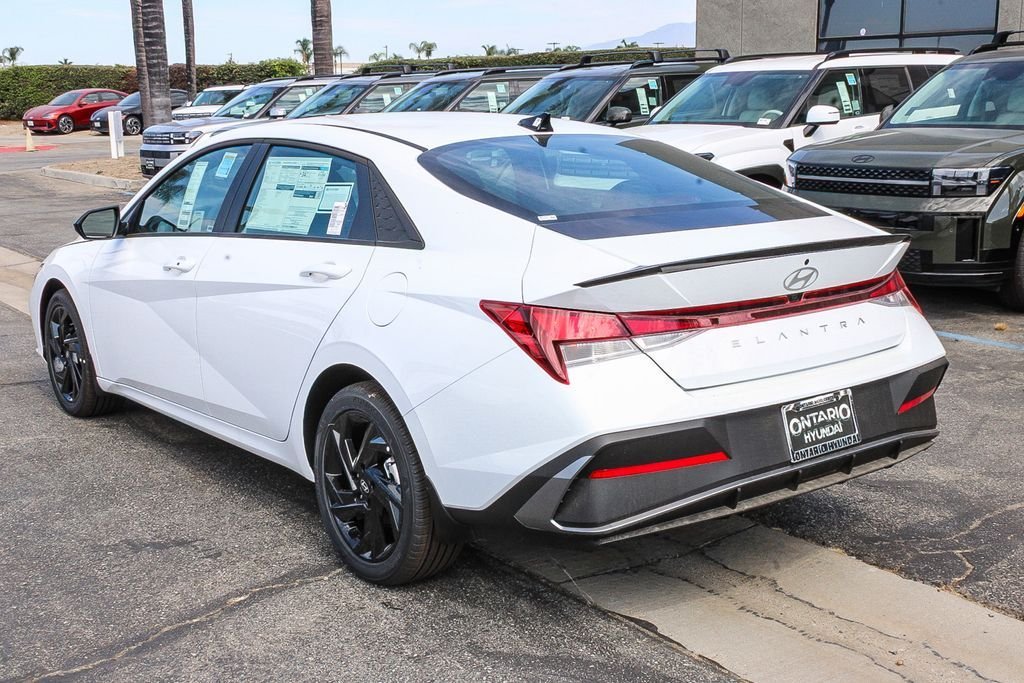 New 2026 White Hyundai SEL Sport image 7