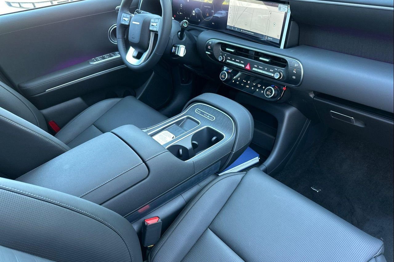 2026 Hyundai Palisade Limited - Photo 15
