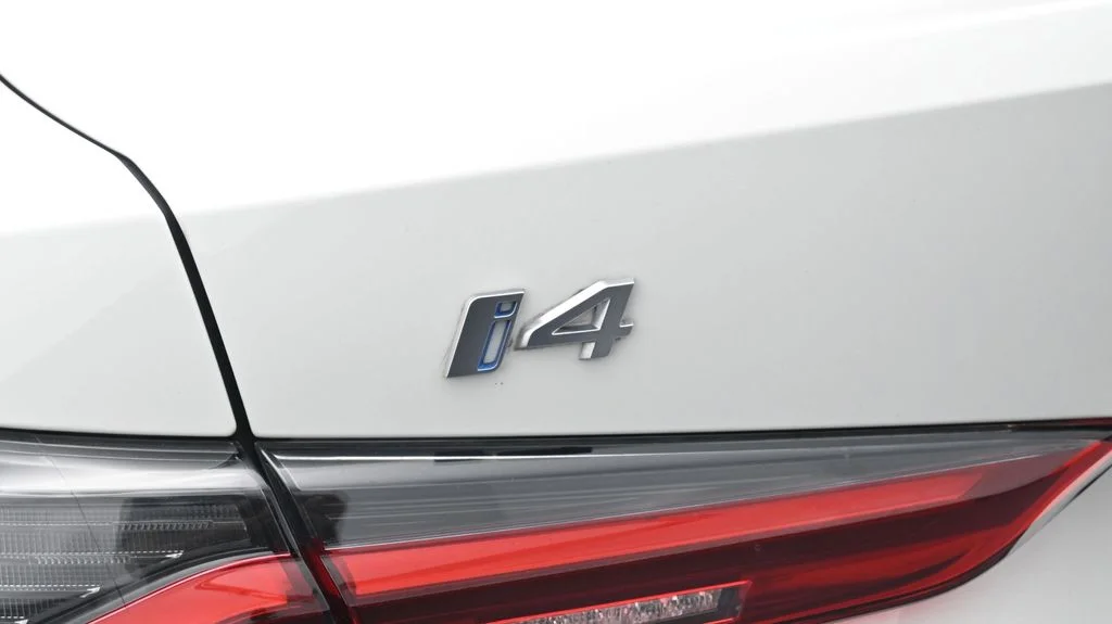 2023 BMW i4 35 - Photo 20