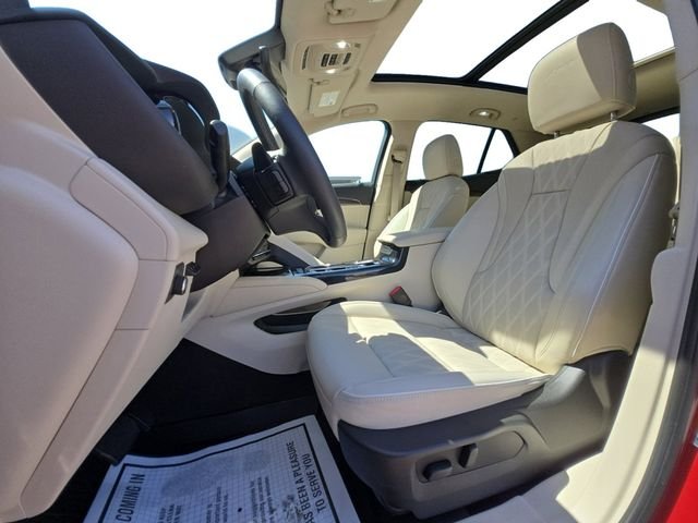 Used 2023  Buick Avenir image 9
