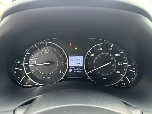 Used 2017 White Nissan SL image 22
