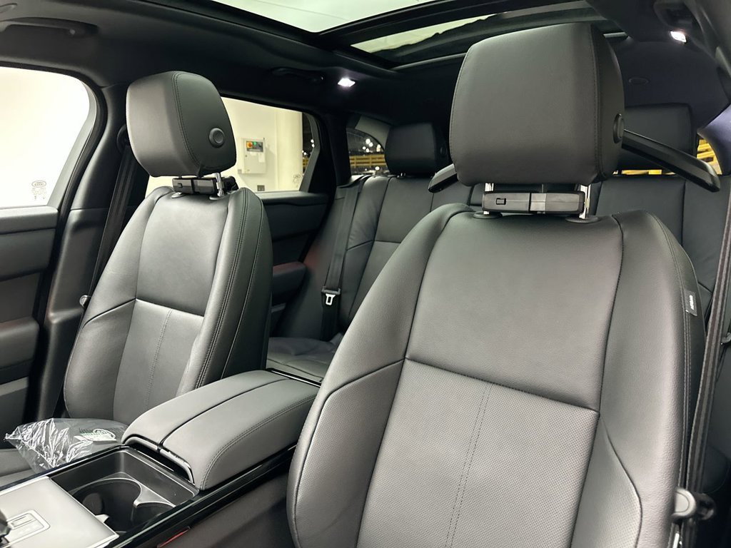 New 2026 Fuji White Land Rover S image 10