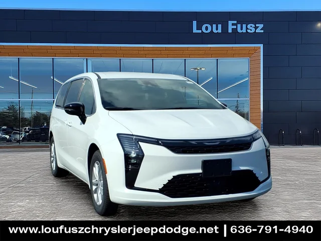 2027 Chrysler Pacifica Select