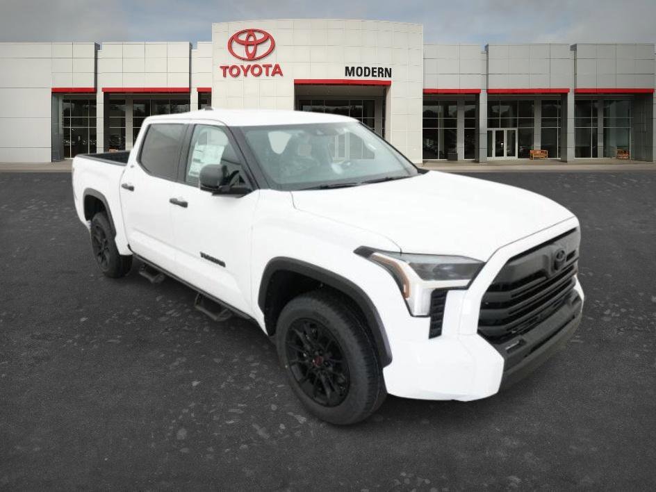 New 2026 Ice Cap Toyota SR5 image 14