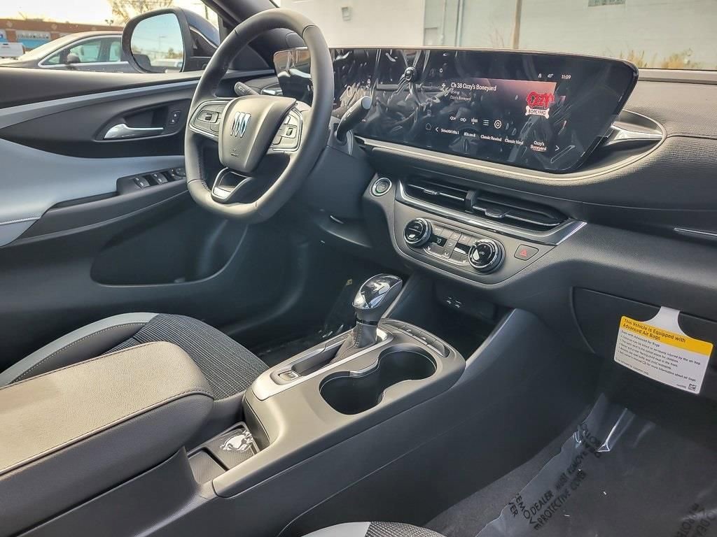 2026 BUICK ENVISTA - Image 18