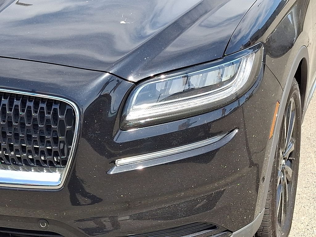 Used 2021 Black Lincoln Reserve image 10