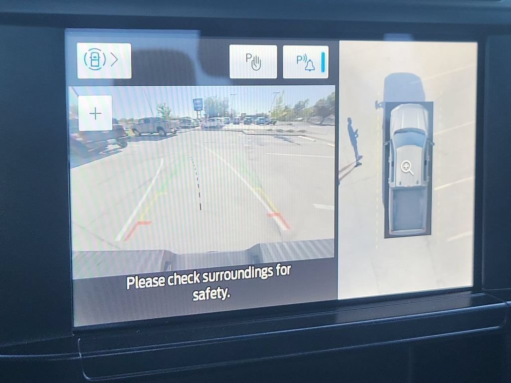 Used 2023 White Ford XL image 21