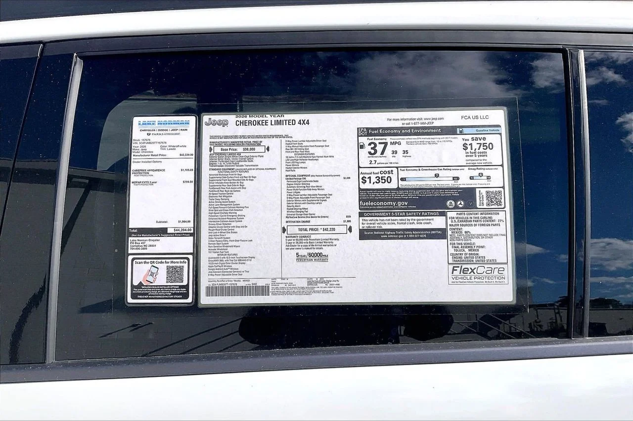 New 2026 Bright White Clear-Coat Exterior Paint Jeep Limited image 36