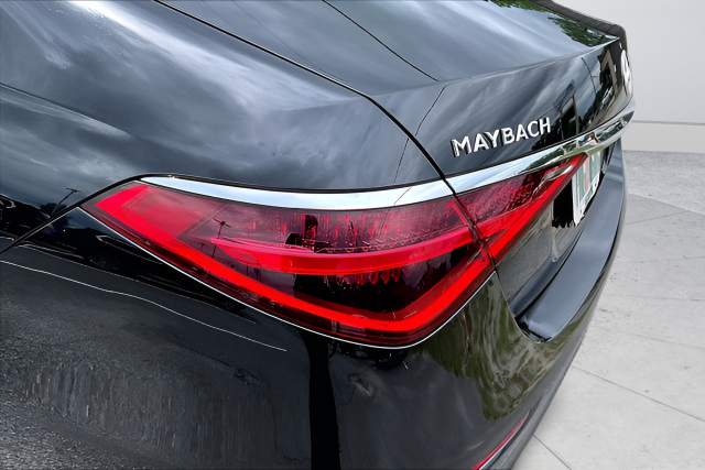 Used 2024 Brown Mercedes-Benz Maybach S 580 image 29